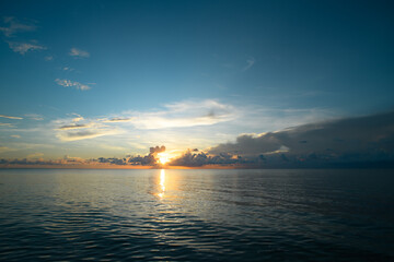 乒乓球球在对面可以触桌几次