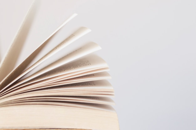 乒乓球比赛过程精彩描写